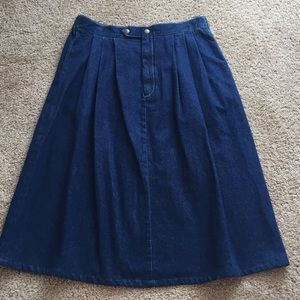 Vintage denim skirt